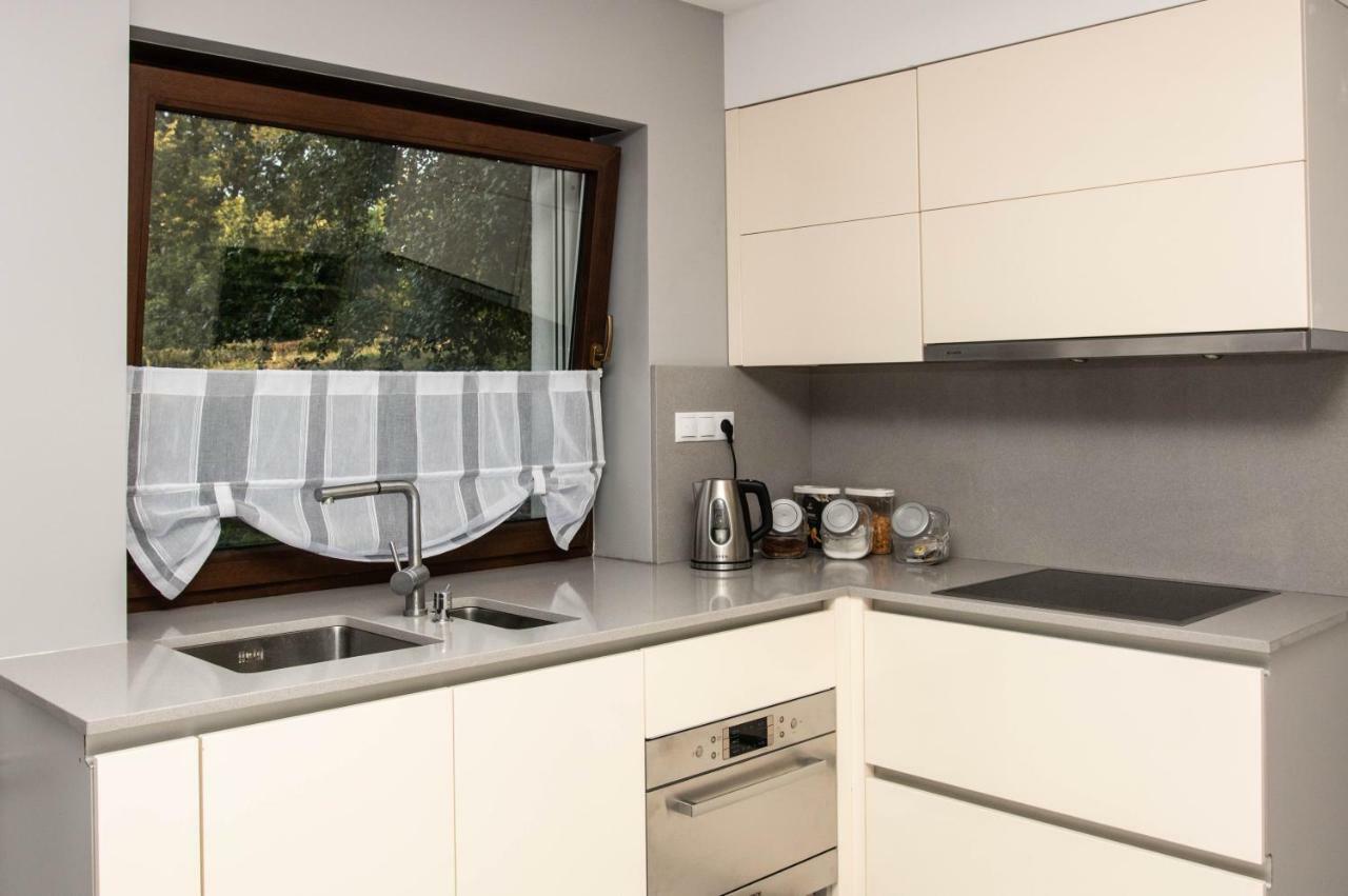 Apartamenty Centrum- Kochanowskiego -Dawniej Two-Bedroom Apartment Grünberg Exterior foto